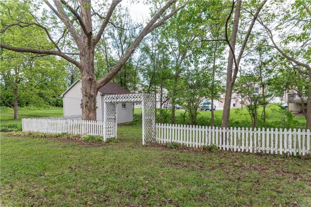 710 N Brunswick Avenue — photo 21