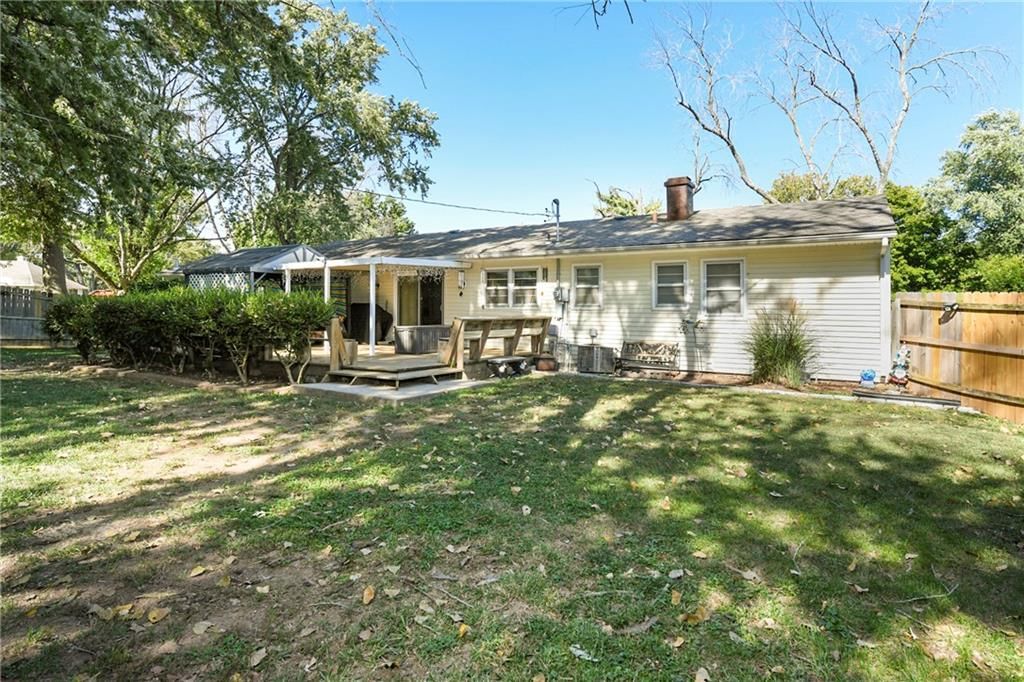 8855 E 53rd Terrace — photo 28