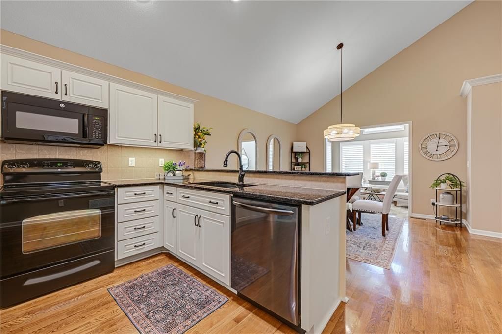 15220 S Symphony Drive — photo 11