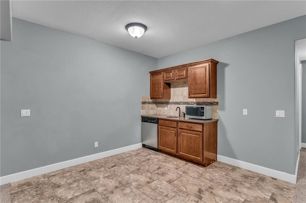5524 Chamney Court — photo 33