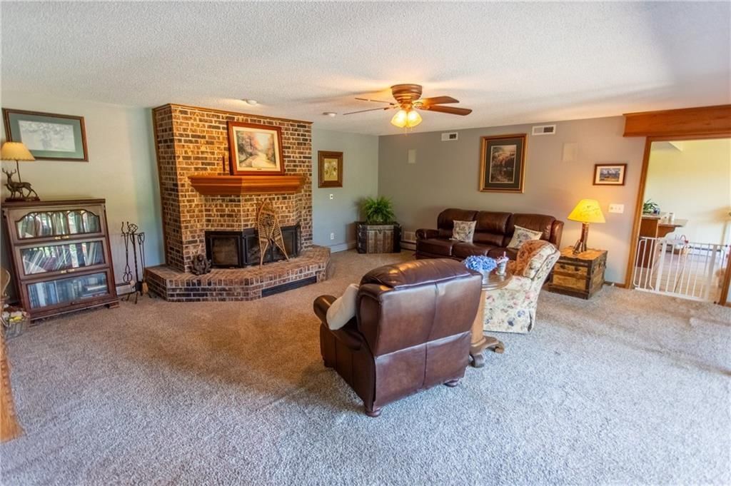 12204 S Bynum Road — photo 7