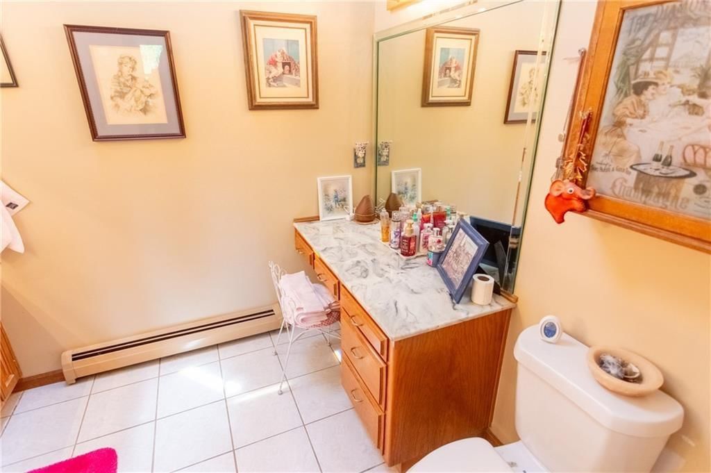 12204 S Bynum Road — photo 23