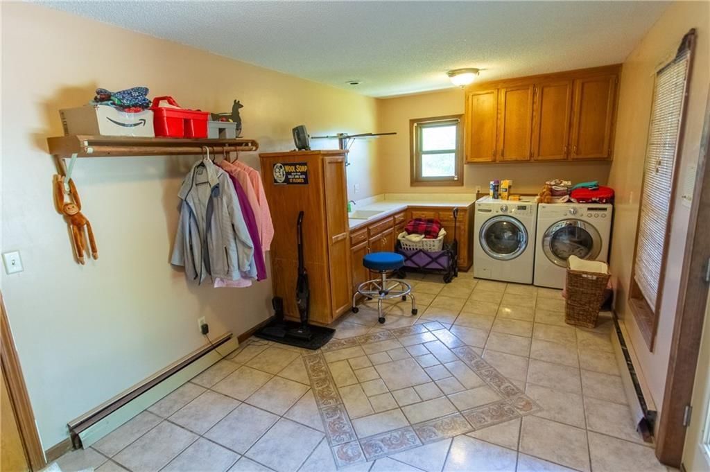 12204 S Bynum Road — photo 36