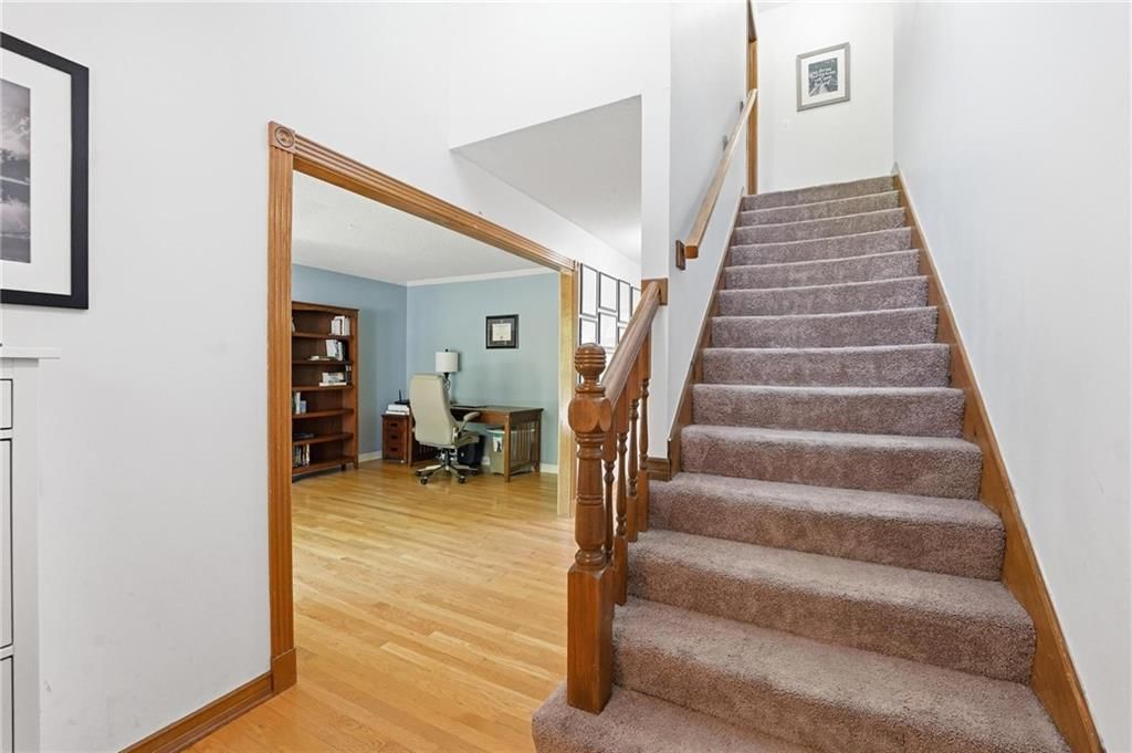 1147 E Sheridan Bridge Lane — photo 3