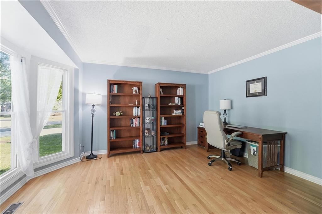 1147 E Sheridan Bridge Lane — photo 4