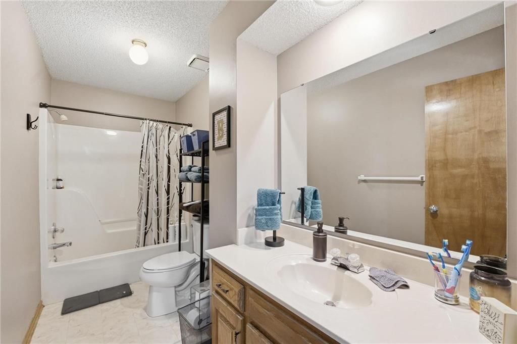 1147 E Sheridan Bridge Lane — photo 19