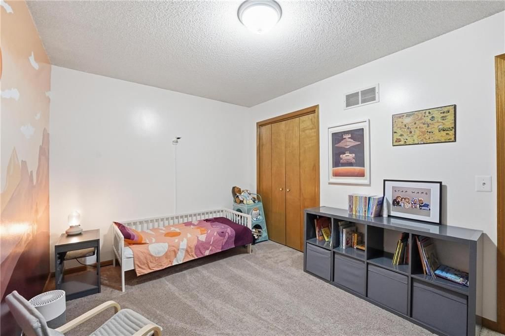 1147 E Sheridan Bridge Lane — photo 21