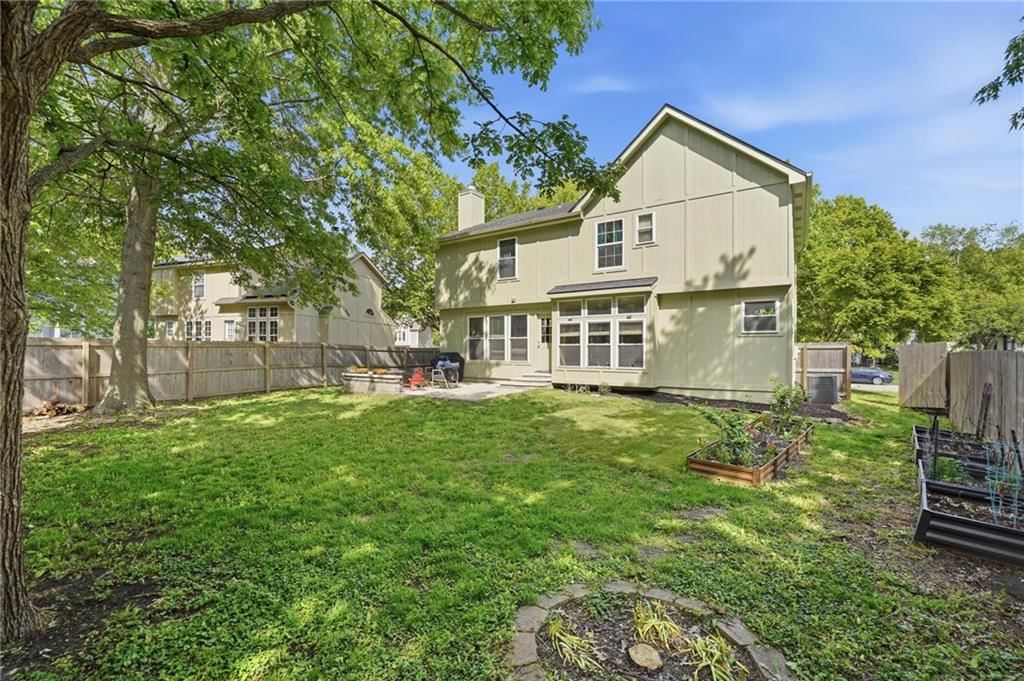 1147 E Sheridan Bridge Lane — photo 44