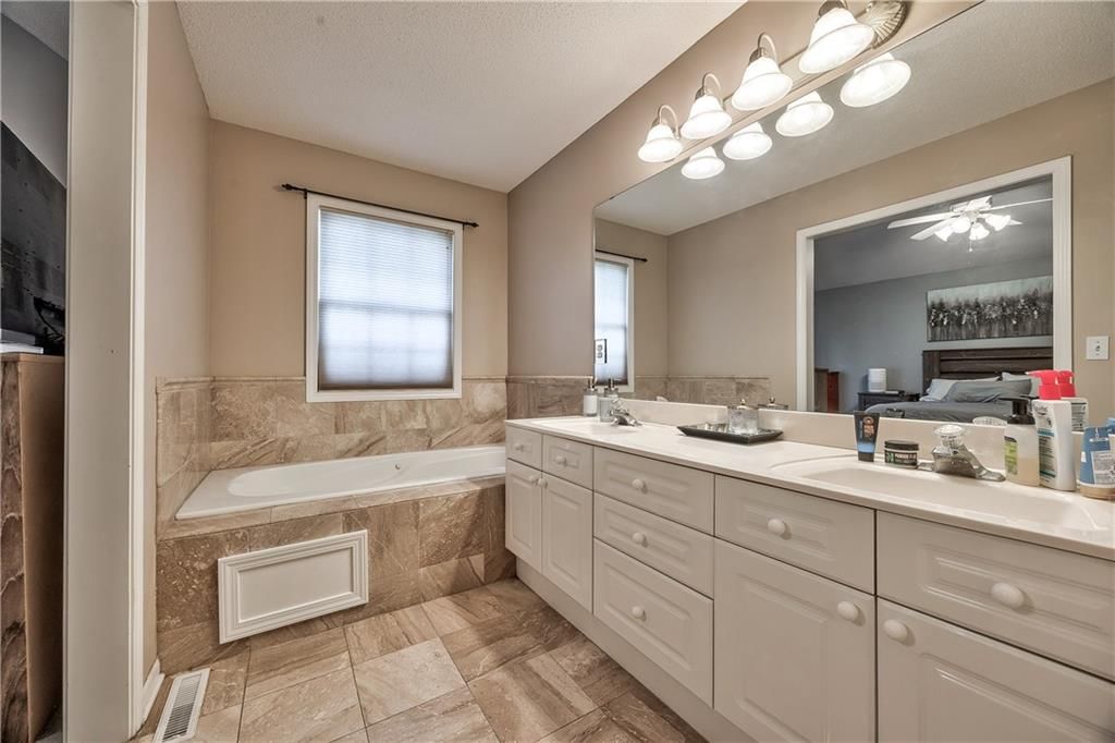 1802 W PARK Court — photo 12