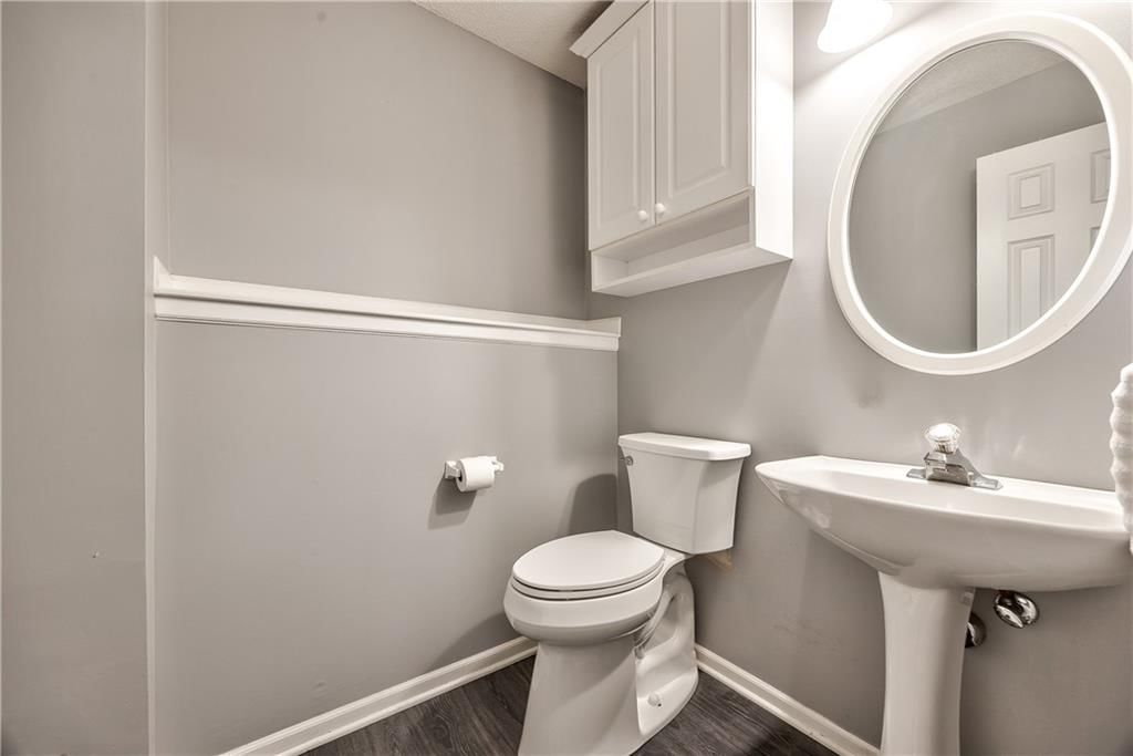1802 W PARK Court — photo 18