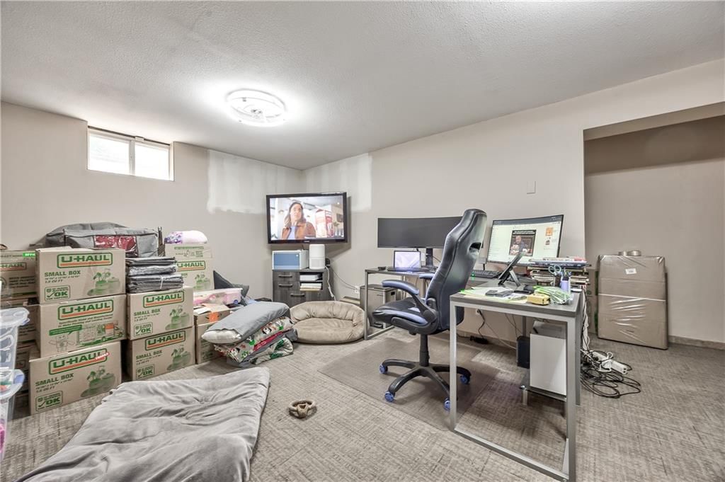 1802 W PARK Court — photo 19