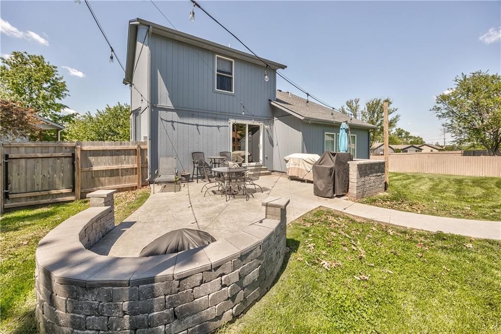 1802 W PARK Court — photo 25