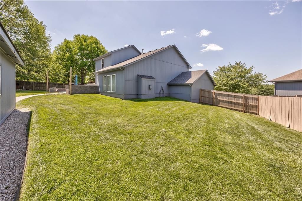 1802 W PARK Court — photo 28