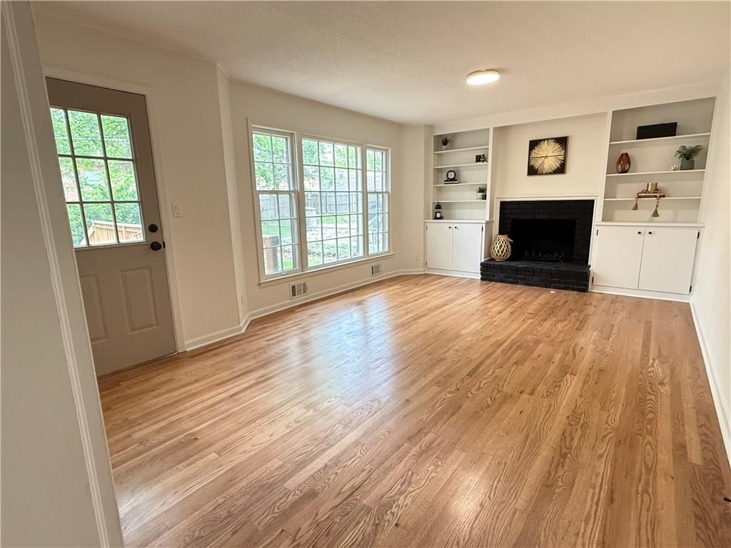 8906 GRANT Street — photo 15