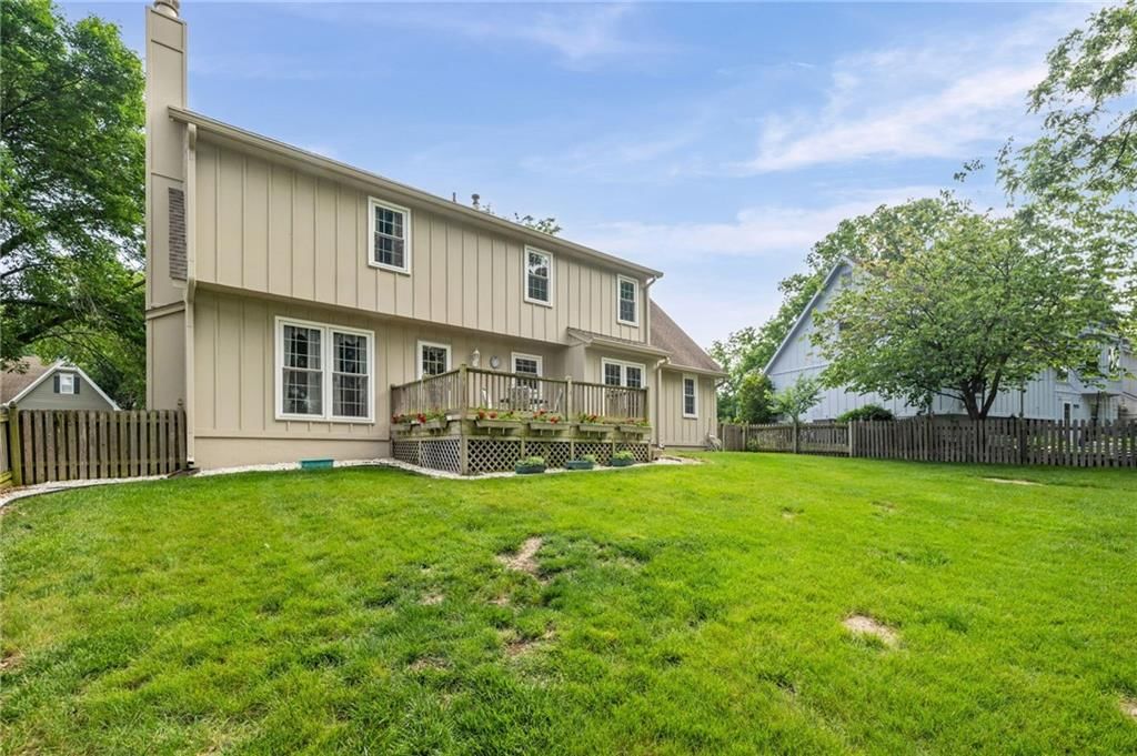 7304 W 114th Terrace — photo 4
