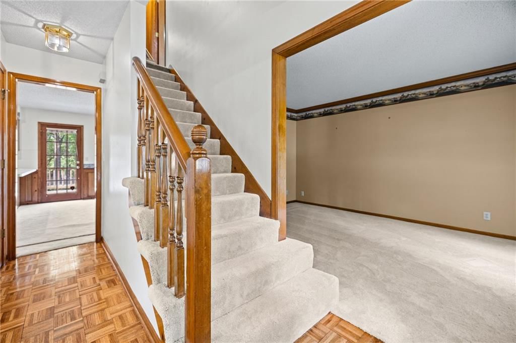 7304 W 114th Terrace — photo 8