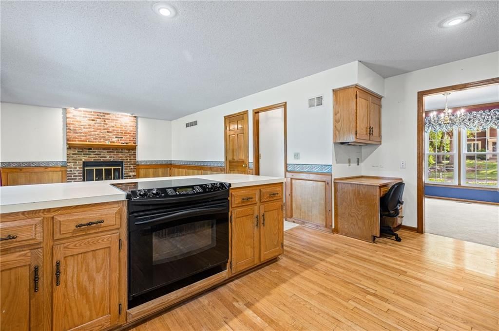 7304 W 114th Terrace — photo 17