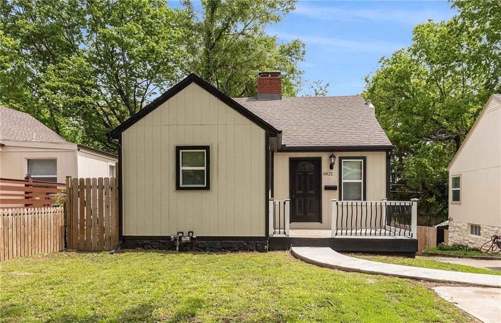 6821 BELLEFONTAINE Avenue — photo 3