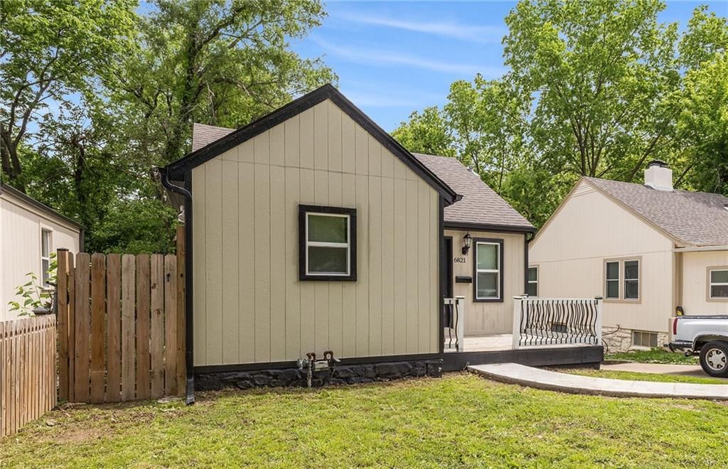 6821 BELLEFONTAINE Avenue — photo 4