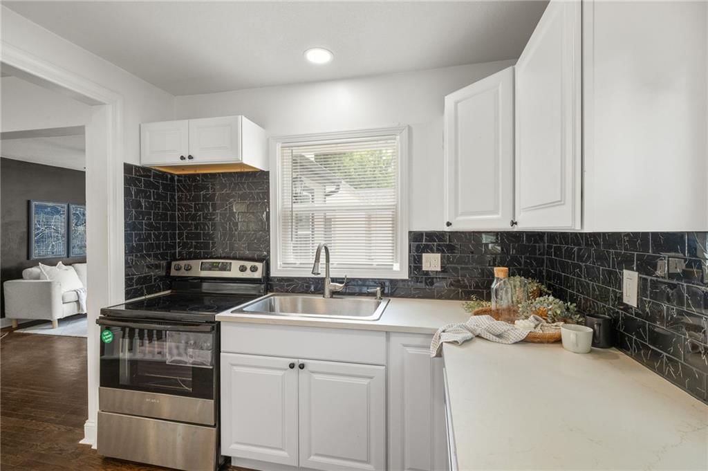 6821 BELLEFONTAINE Avenue — photo 14
