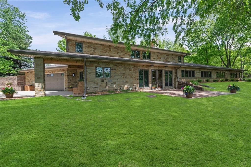 1601 Vogt Road — photo 2