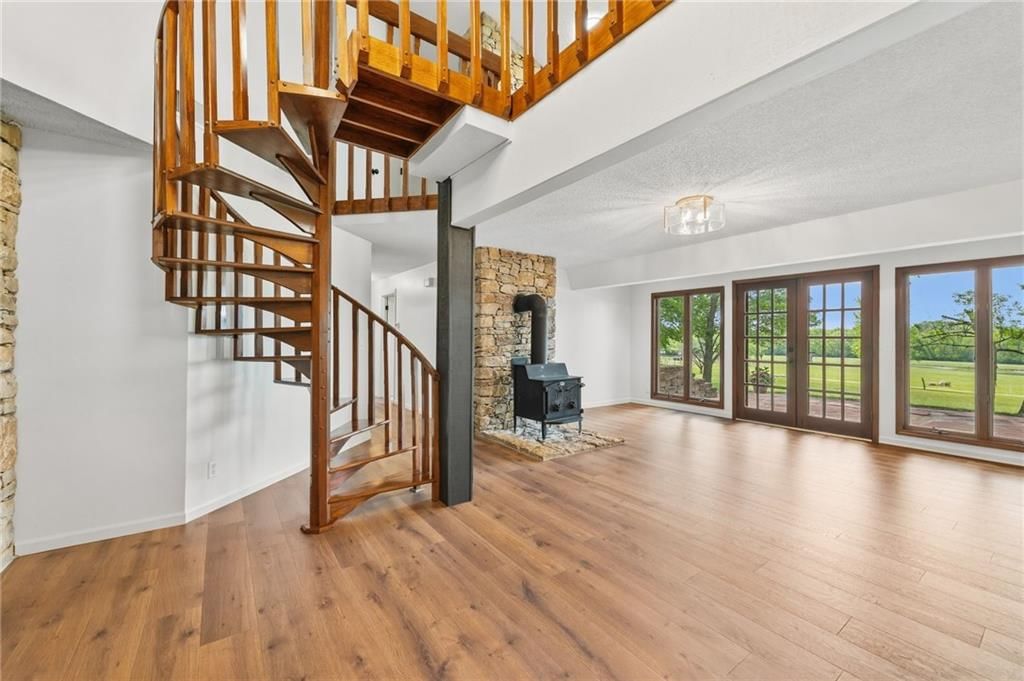 1601 Vogt Road — photo 8