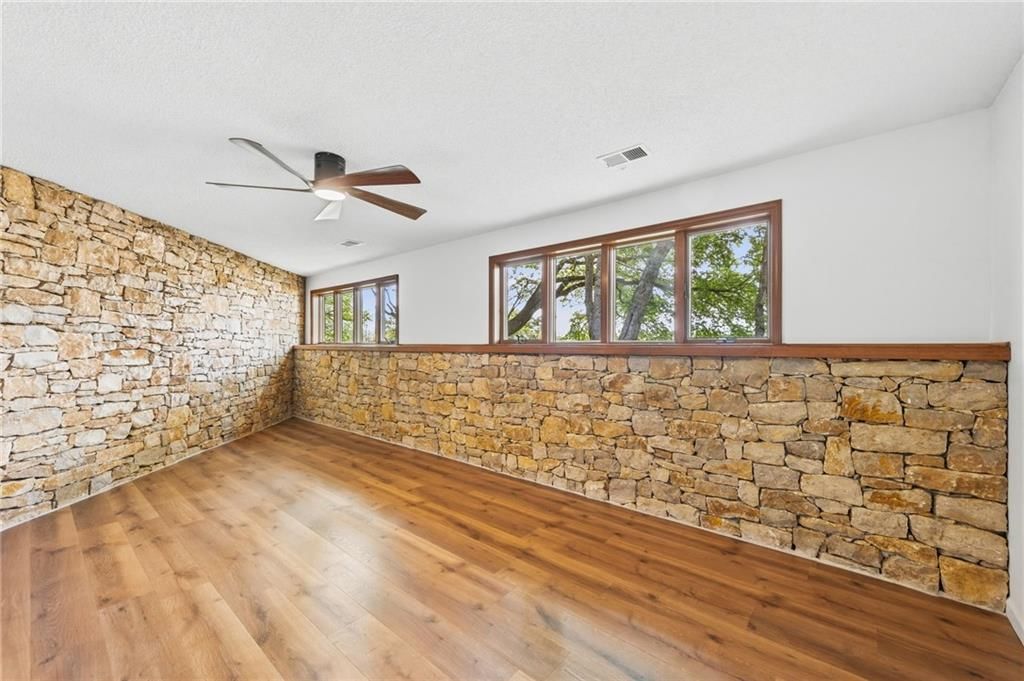 1601 Vogt Road — photo 16