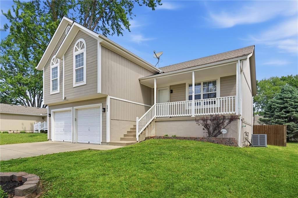 402 Belmont Drive — photo 2