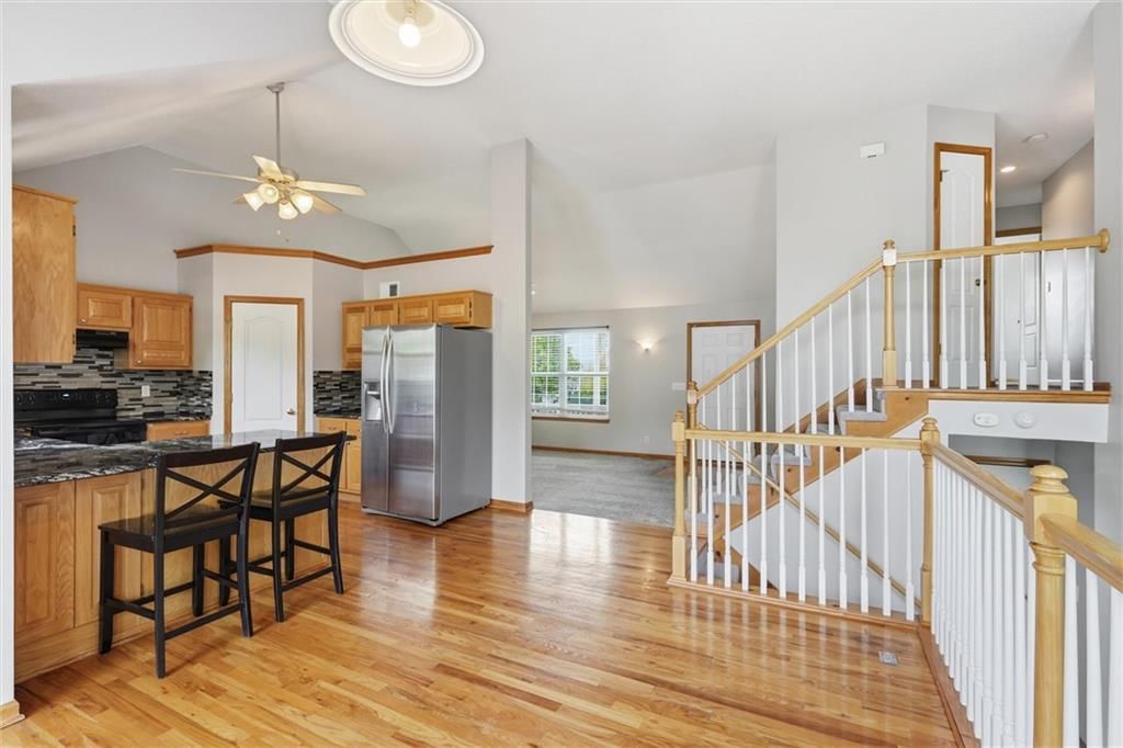 402 Belmont Drive — photo 12