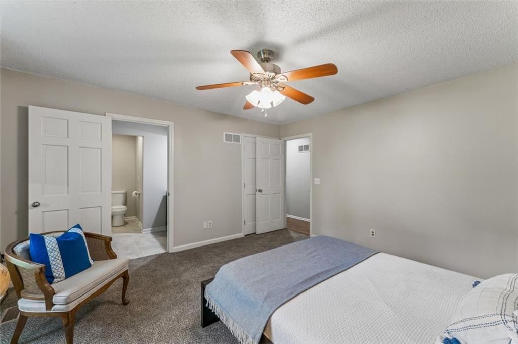 15114 W 123rd Street — photo 20