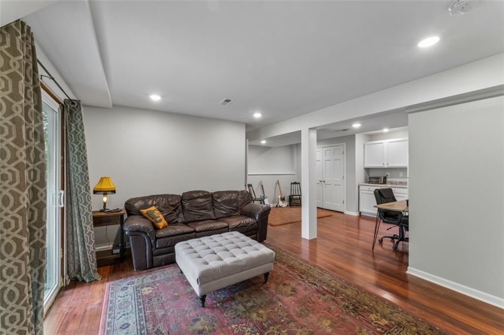 15114 W 123rd Street — photo 28