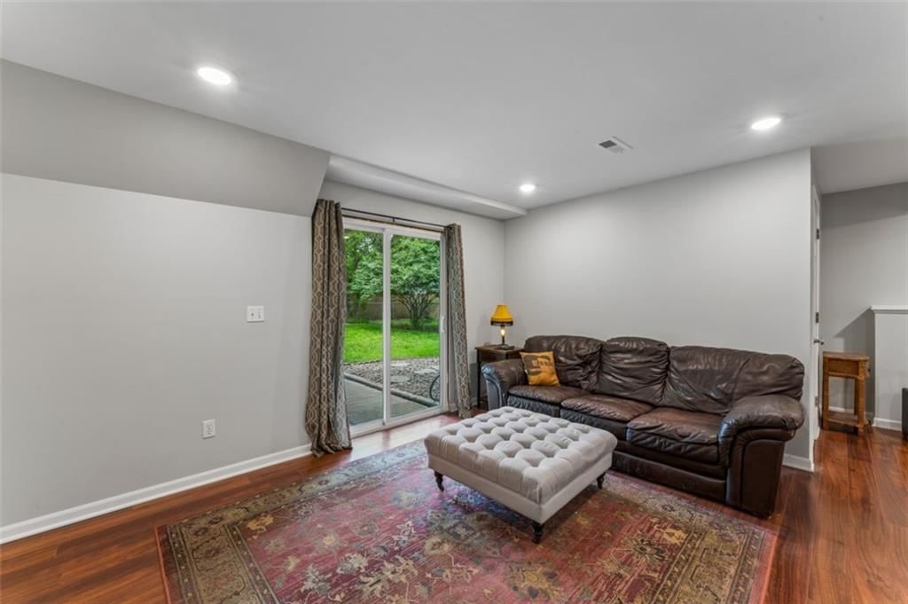 15114 W 123rd Street — photo 29