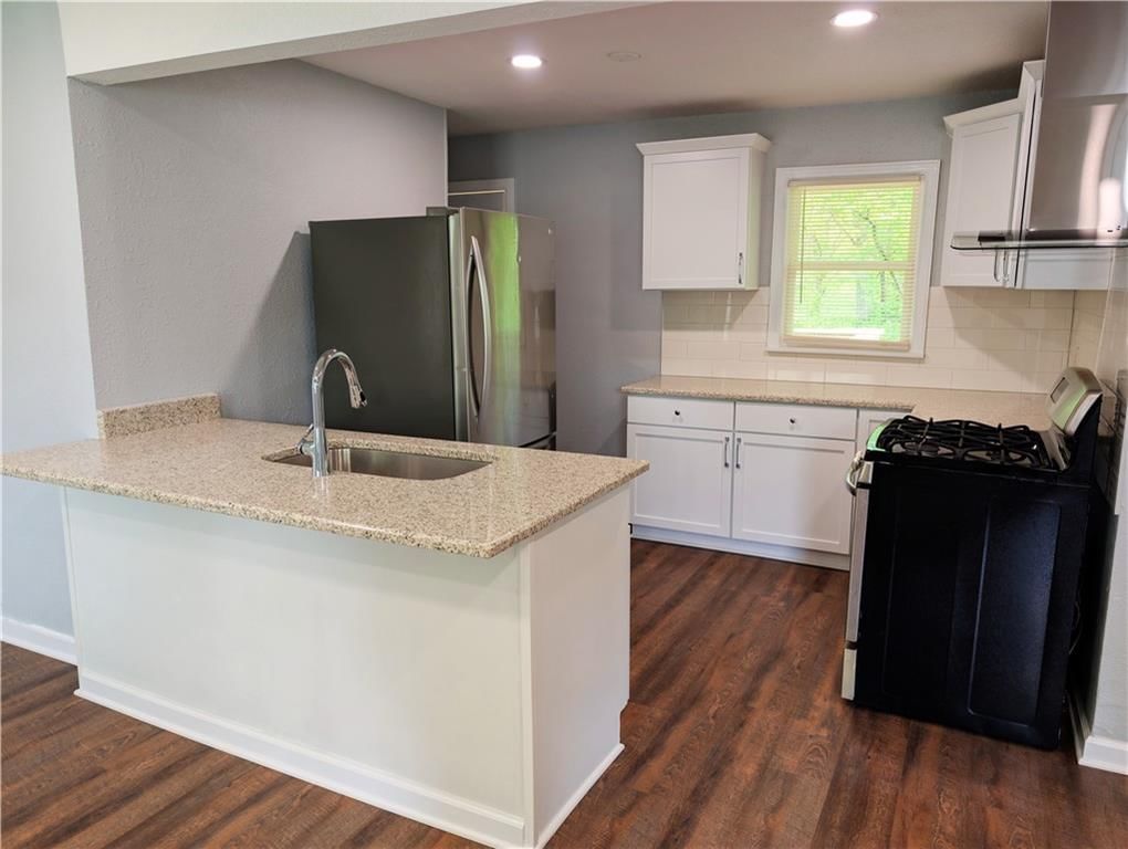 1324 N 52nd Court — photo 6