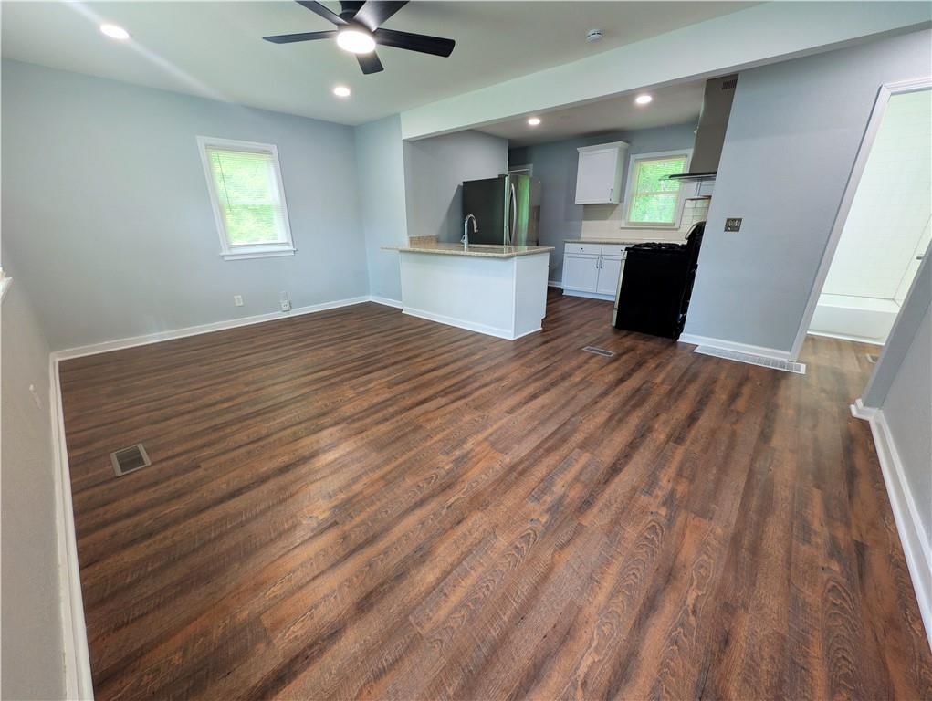 1324 N 52nd Court — photo 10