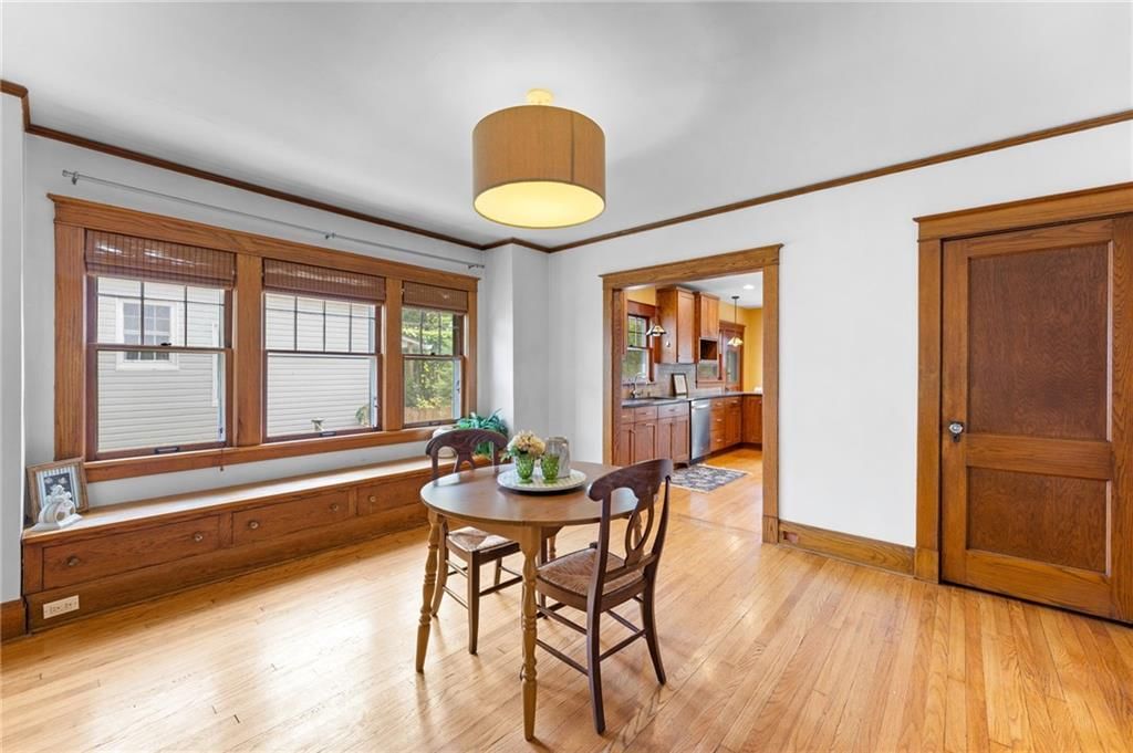 5736 Kenwood Avenue — photo 12