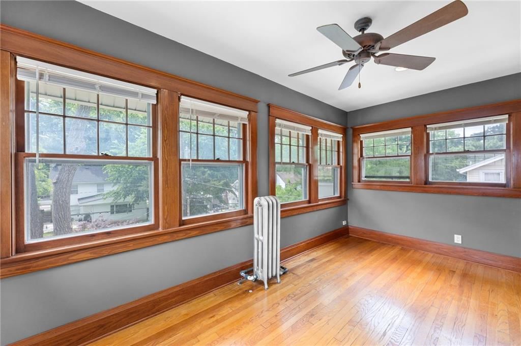 5736 Kenwood Avenue — photo 26