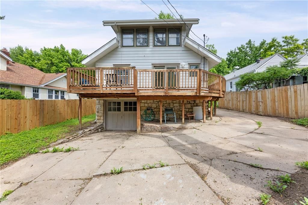 5736 Kenwood Avenue — photo 36