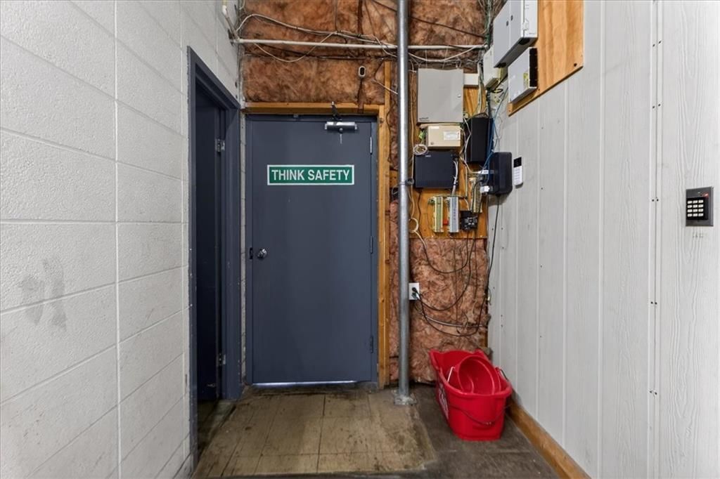 7800 Winner Road — photo 40