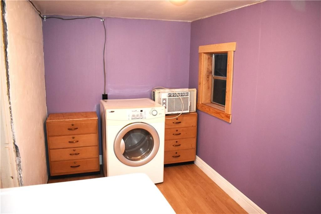 606 W Locust Street — photo 10
