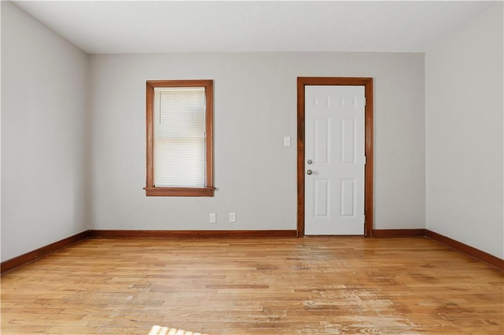713 Dakota Street — photo 5