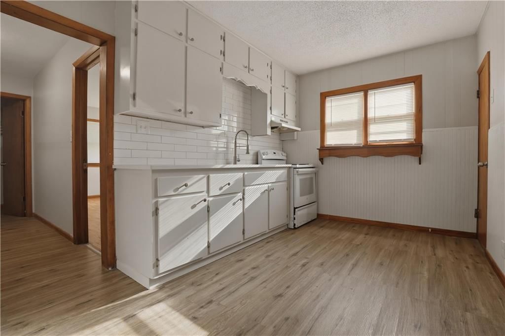 713 Dakota Street — photo 10