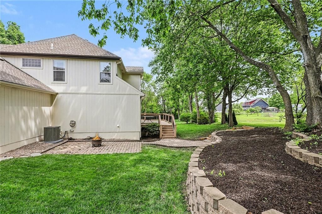 1826 S Jones Court — photo 37
