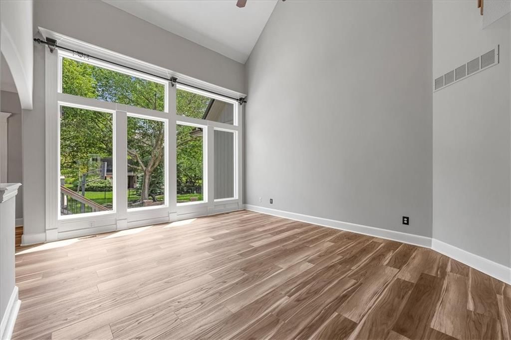 14713 CONNELL Street — photo 7