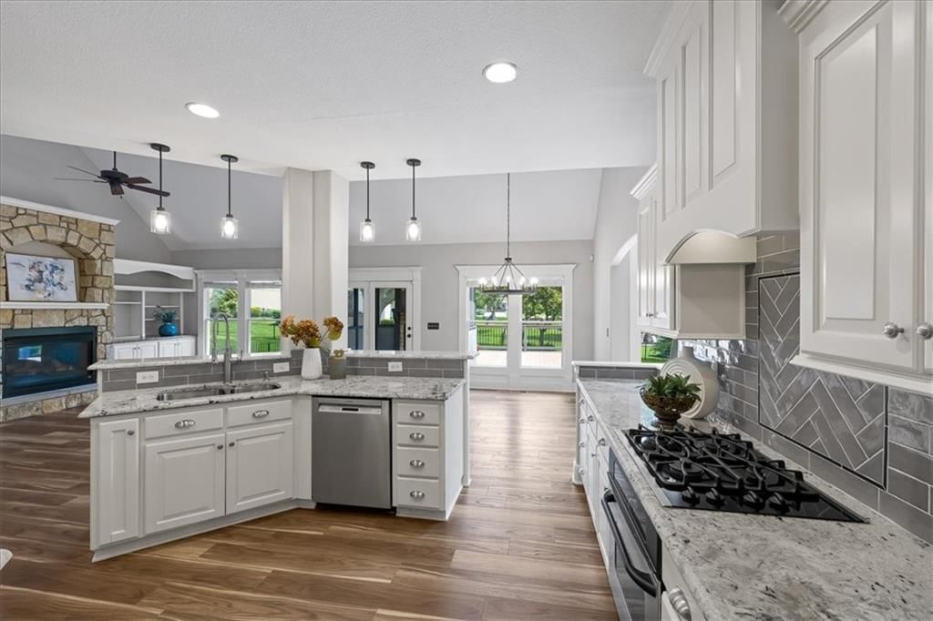 14713 CONNELL Street — photo 12