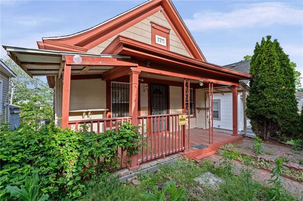 504 Wallace Avenue — photo 1