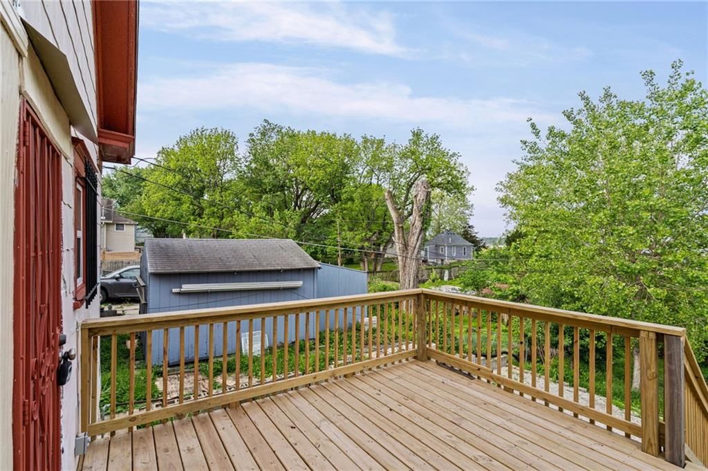 504 Wallace Avenue — photo 25