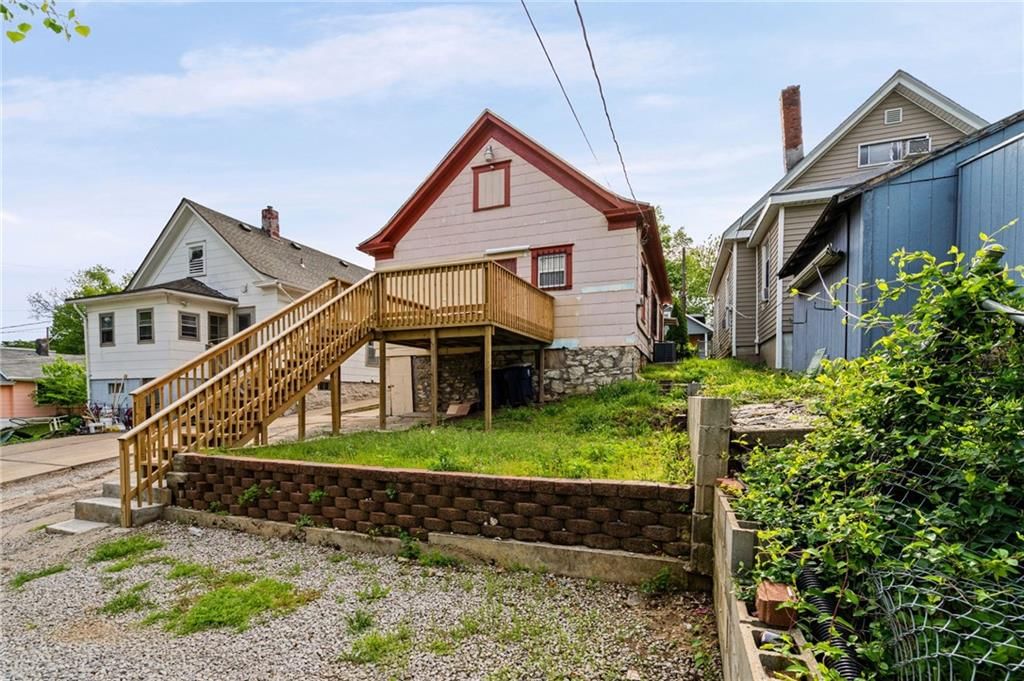 504 Wallace Avenue — photo 29
