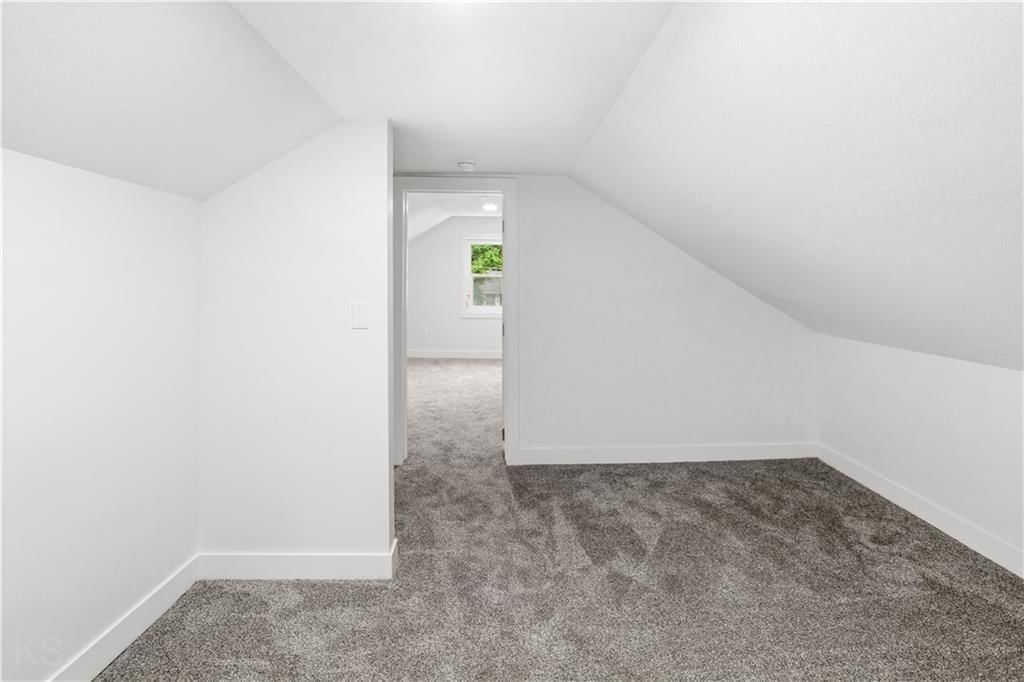 404 E Culton Street — photo 19