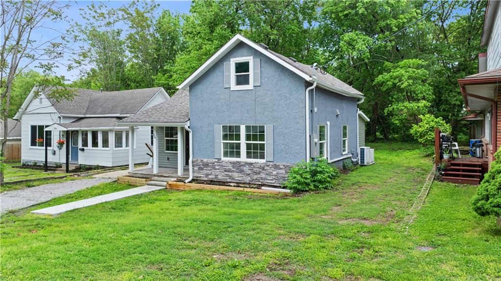 404 E Culton Street — photo 28