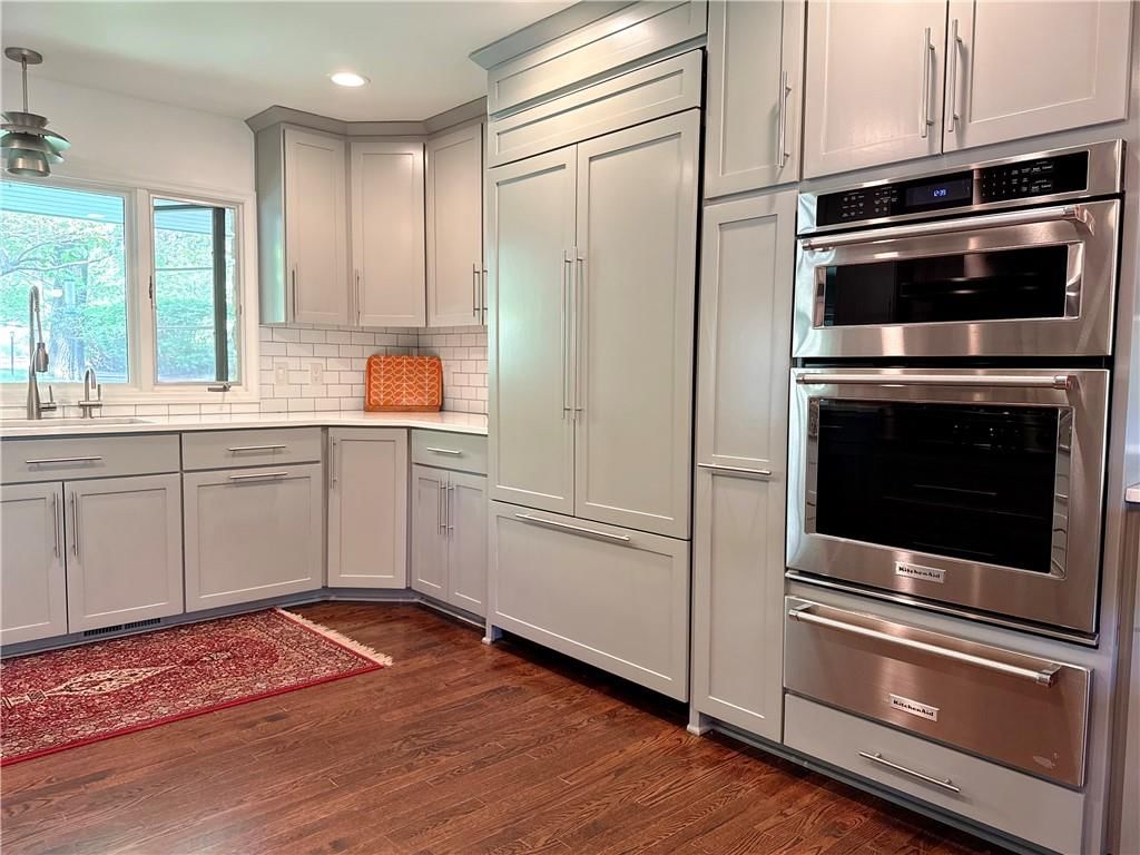 9703 Overbrook Road — photo 10